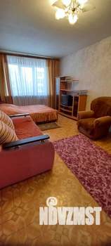 1-к квартира, посуточно, 43м2, 3/16 этаж