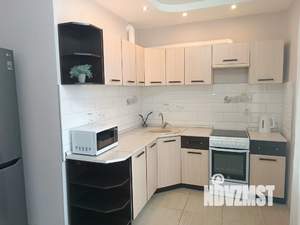 2-к квартира, посуточно, 64м2, 1/1 этаж