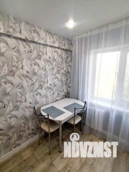 1-к квартира, посуточно, 33м2, 3/5 этаж