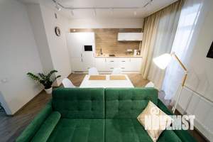 1-к квартира, посуточно, 52м2, 15/16 этаж