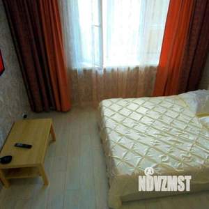 1-к квартира, посуточно, 58м2, 1/1 этаж