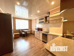 1-к квартира, посуточно, 51м2, 1/1 этаж