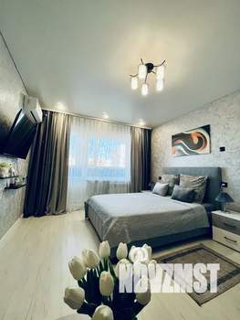 1-к квартира, посуточно, 32м2, 7/10 этаж