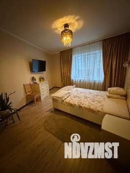1-к квартира, посуточно, 60м2, 2/10 этаж