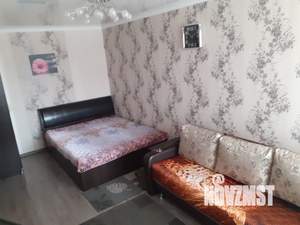 1-к квартира, посуточно, 38м2, 7/10 этаж