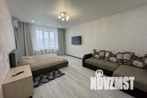 1-к квартира, посуточно, 57м2, 10/12 этаж