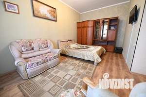 1-к квартира, посуточно, 39м2, 10/10 этаж