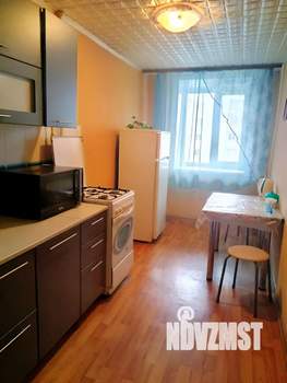 1-к квартира, посуточно, 43м2, 6/9 этаж