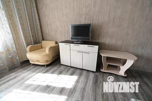 1-к квартира, посуточно, 41м2, 2/10 этаж