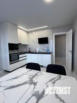 1-к квартира, посуточно, 50м2, 17/17 этаж