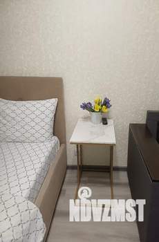 1-к квартира, посуточно, 44м2, 9/15 этаж