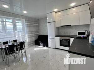 1-к квартира, посуточно, 49м2, 15/17 этаж