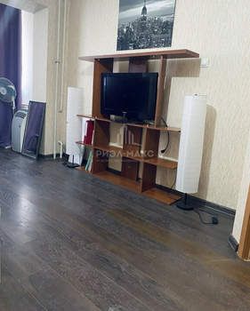 1-к квартира, на длительный срок, 43м2, 1/10 этаж