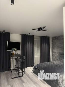 Студия квартира, посуточно, 32м2, 10/10 этаж