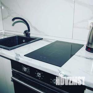 Студия квартира, посуточно, 34м2, 7/10 этаж