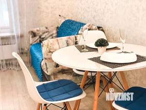 1-к квартира, посуточно, 38м2, 9/15 этаж