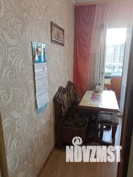 1-к квартира, посуточно, 37м2, 4/10 этаж