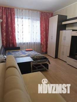 1-к квартира, посуточно, 37м2, 4/10 этаж