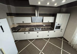 2-к квартира, на длительный срок, 80м2, 8/10 этаж