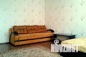 1-к квартира, на длительный срок, 42м2, 12/18 этаж