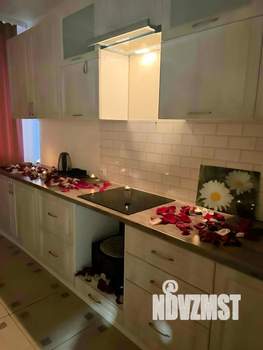 1-к квартира, посуточно, 45м2, 1/9 этаж