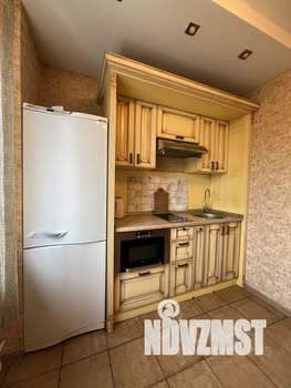 1-к квартира, посуточно, 42м2, 3/15 этаж