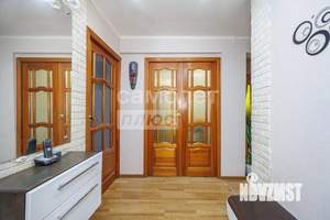 3-к квартира, вторичка, 63м2, 5/5 этаж