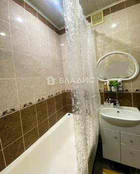 2-к квартира, вторичка, 40м2, 3/5 этаж