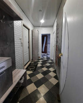 2-к квартира, вторичка, 52м2, 10/10 этаж