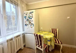 2-к квартира, вторичка, 45м2, 1/5 этаж