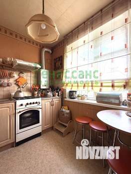 3-к квартира, вторичка, 53м2, 5/5 этаж