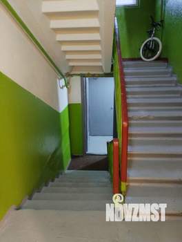 2-к квартира, вторичка, 38м2, 1/5 этаж