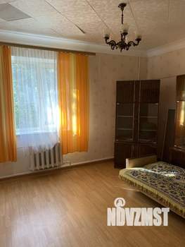 3-к квартира, вторичка, 78м2, 1/2 этаж