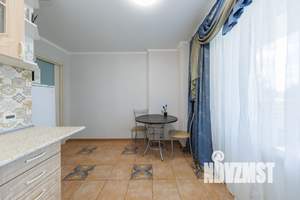 2-к квартира, вторичка, 63м2, 2/17 этаж