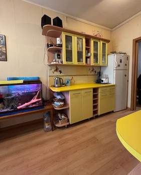 2-к квартира, вторичка, 57м2, 9/10 этаж