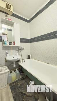 3-к квартира, вторичка, 59м2, 4/5 этаж
