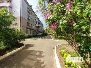 2-к квартира, вторичка, 56м2, 1/4 этаж