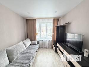2-к квартира, вторичка, 37м2, 1/5 этаж
