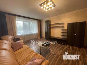 2-к квартира, вторичка, 55м2, 1/10 этаж