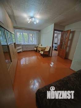 2-к квартира, вторичка, 45м2, 1/5 этаж