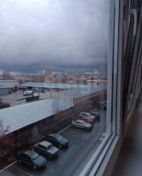 2-к квартира, вторичка, 64м2, 4/9 этаж