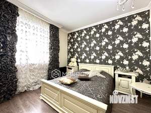4-к квартира, вторичка, 176м2, 5/6 этаж