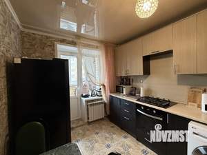 2-к квартира, вторичка, 61м2, 1/9 этаж
