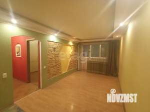 2-к квартира, вторичка, 42м2, 3/5 этаж