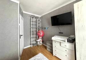 2-к квартира, вторичка, 54м2, 1/5 этаж