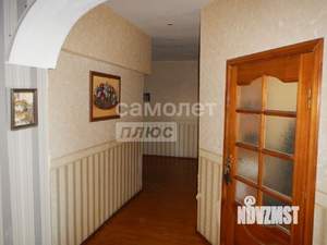4-к квартира, вторичка, 125м2, 2/2 этаж