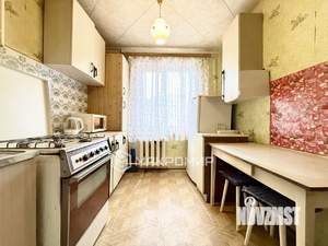 2-к квартира, вторичка, 59м2, 1/5 этаж