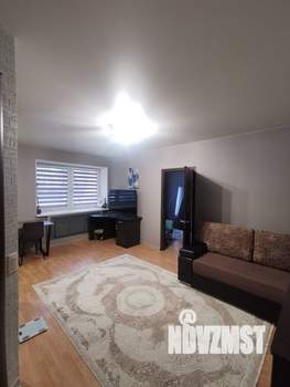 2-к квартира, вторичка, 43м2, 1/5 этаж