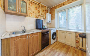 2-к квартира, вторичка, 43м2, 1/5 этаж