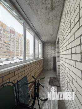 2-к квартира, вторичка, 61м2, 1/10 этаж